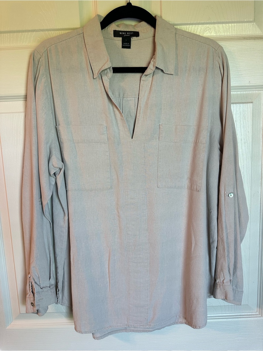 Nine West Taupe V-Neck Long Sleeve Blouse